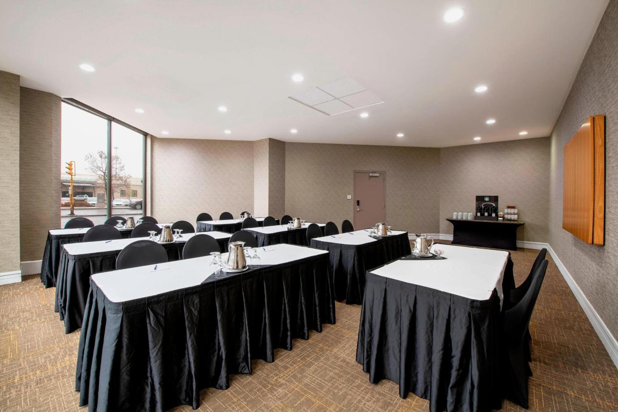 Delta Hotels By Marriott Regina Exterior foto