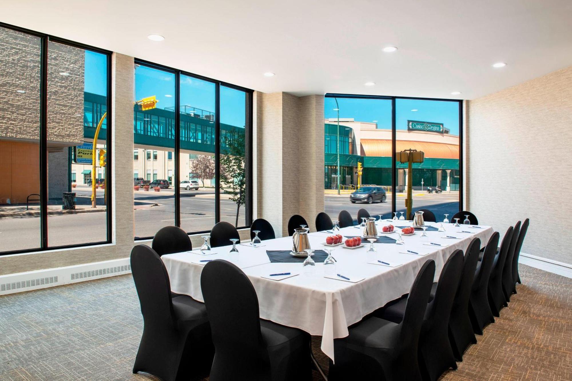 Delta Hotels By Marriott Regina Exterior foto